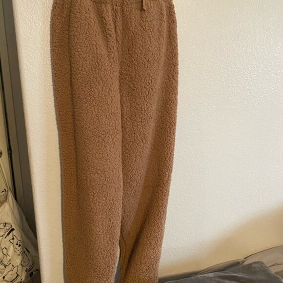 Skims Cozy Joggers - Picture 6 of 6
